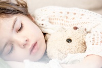 Középfülgyulladás tünetei és kezelése gyerekeknél